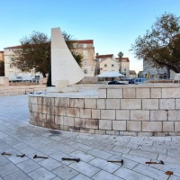 Prostorna instalacija "Zaziv korčulanskoj brodogradnji". Foto: Matea Šabić Sabljić