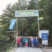 Britton Caillouette: "Plavo srce"