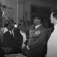 Ahmed Sukarno s poljskim predsjednikom Aleksandrom Zawadskim