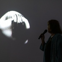 Performativno predavanje "Universum Katalin Ladik". Foto: Dea Botica