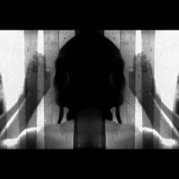Fotogram iz filma Siegfrieda A. Fruhaufa Mirror Mechanics (2005)